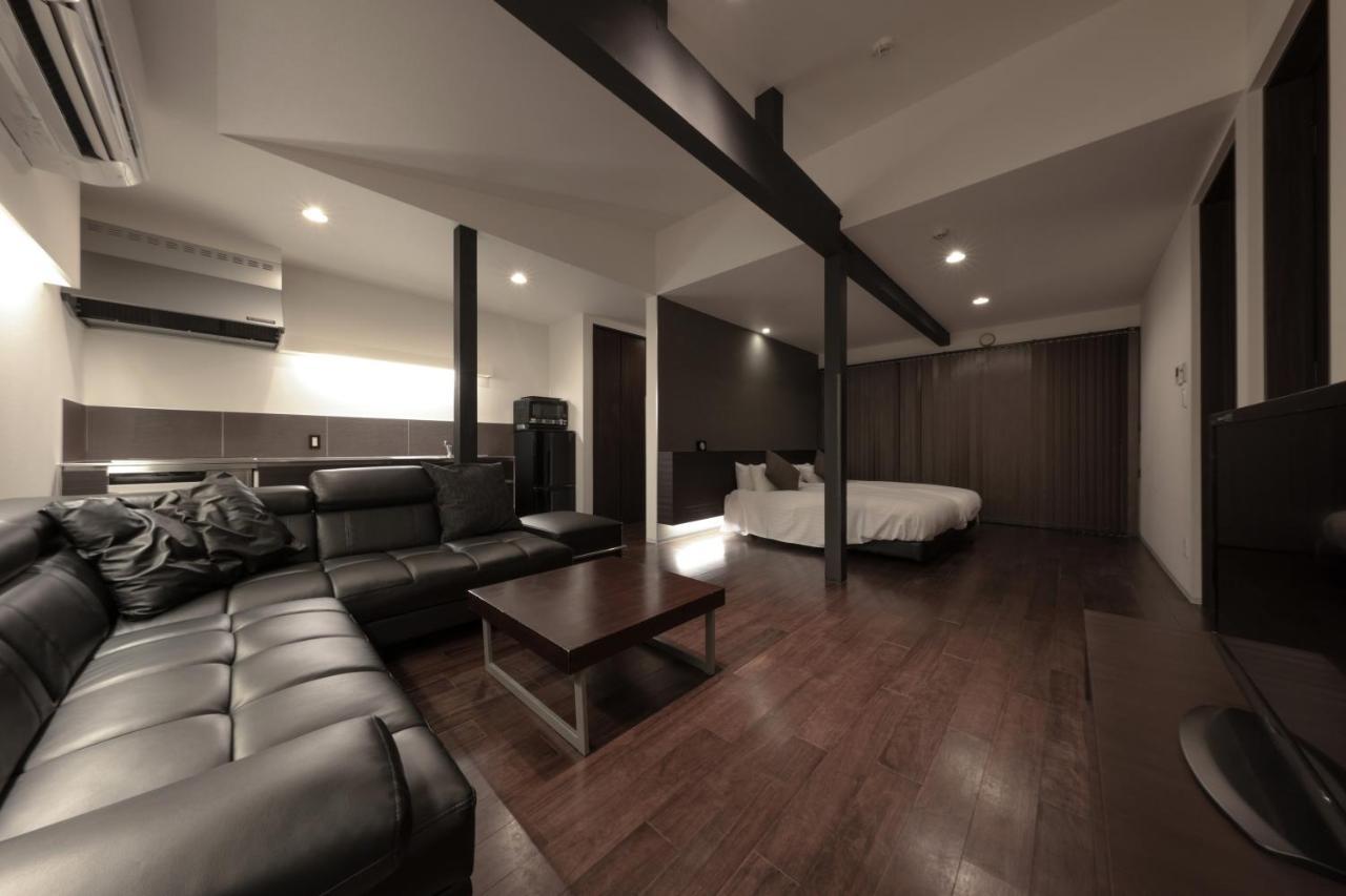 โรงแรมฟุราโนะนาชุลักซ์